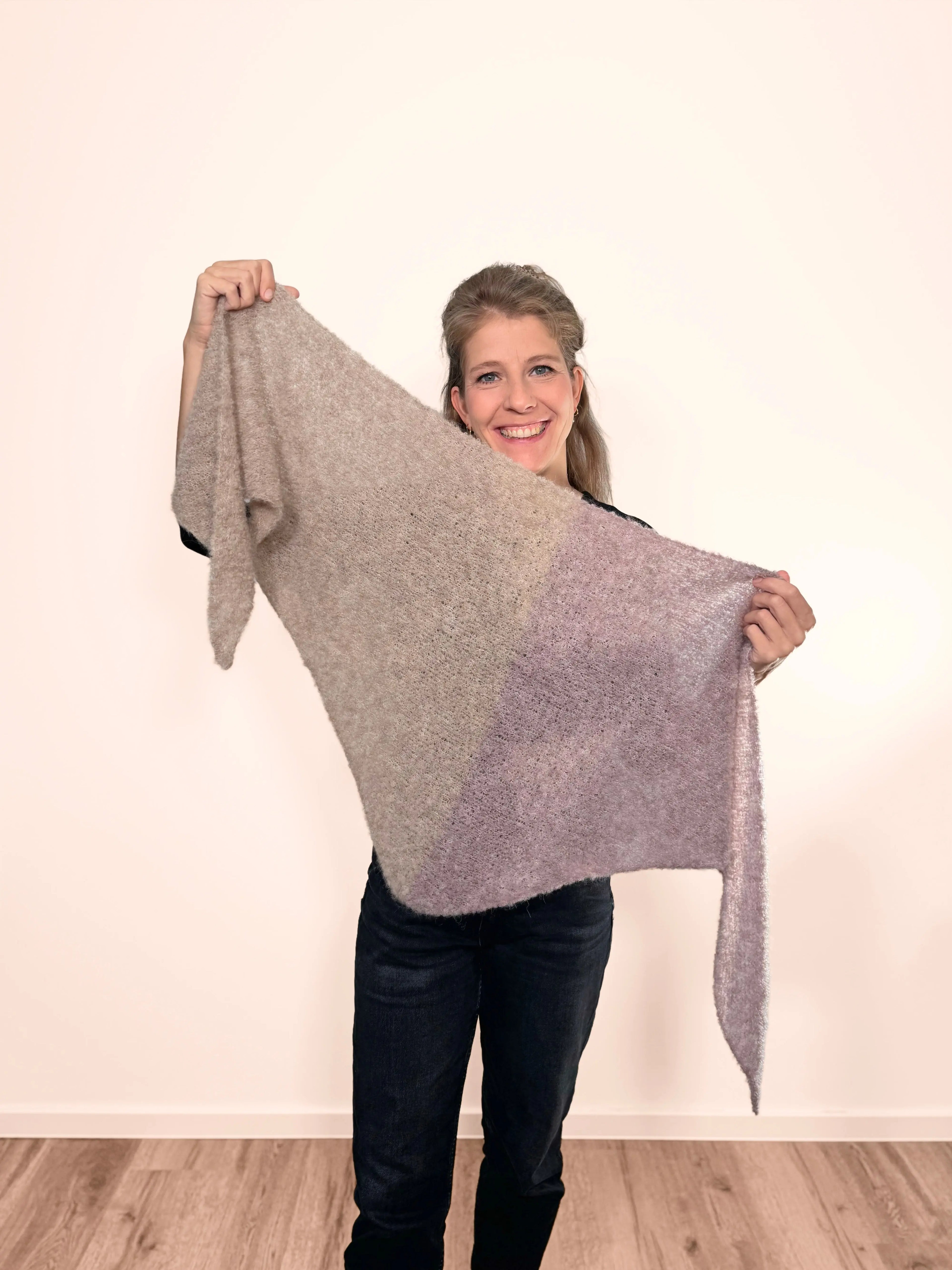 Strickset | Tuch Kati – Bouclé-Variante Lianne Strickset