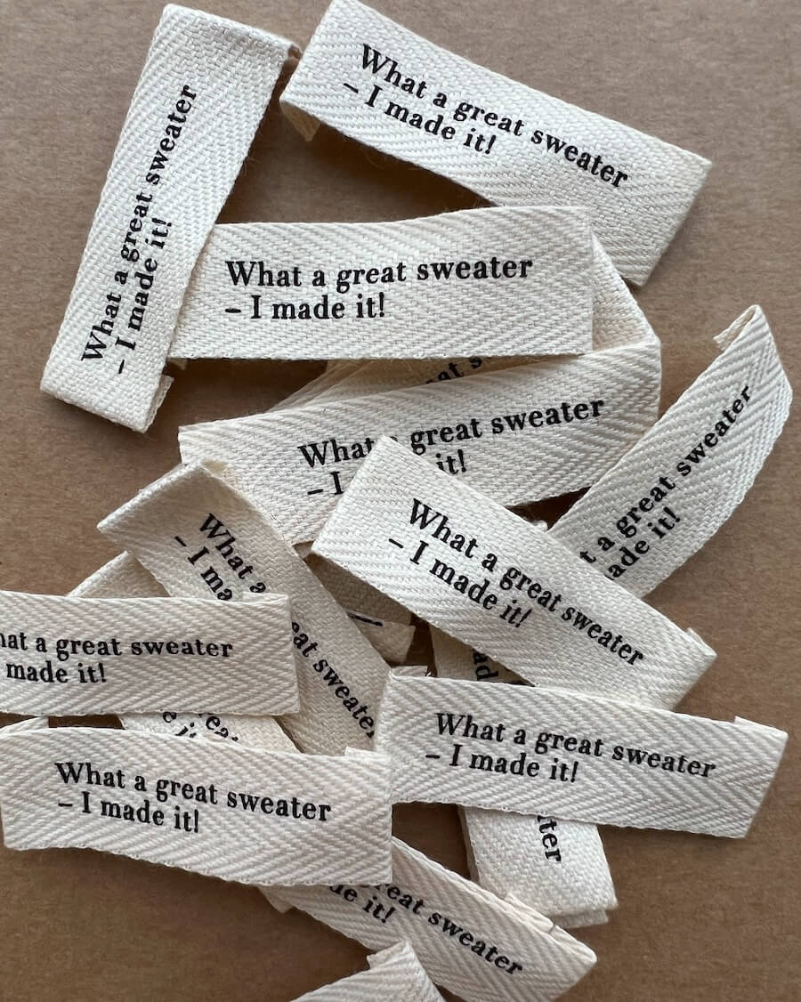 PetiteKnit Label