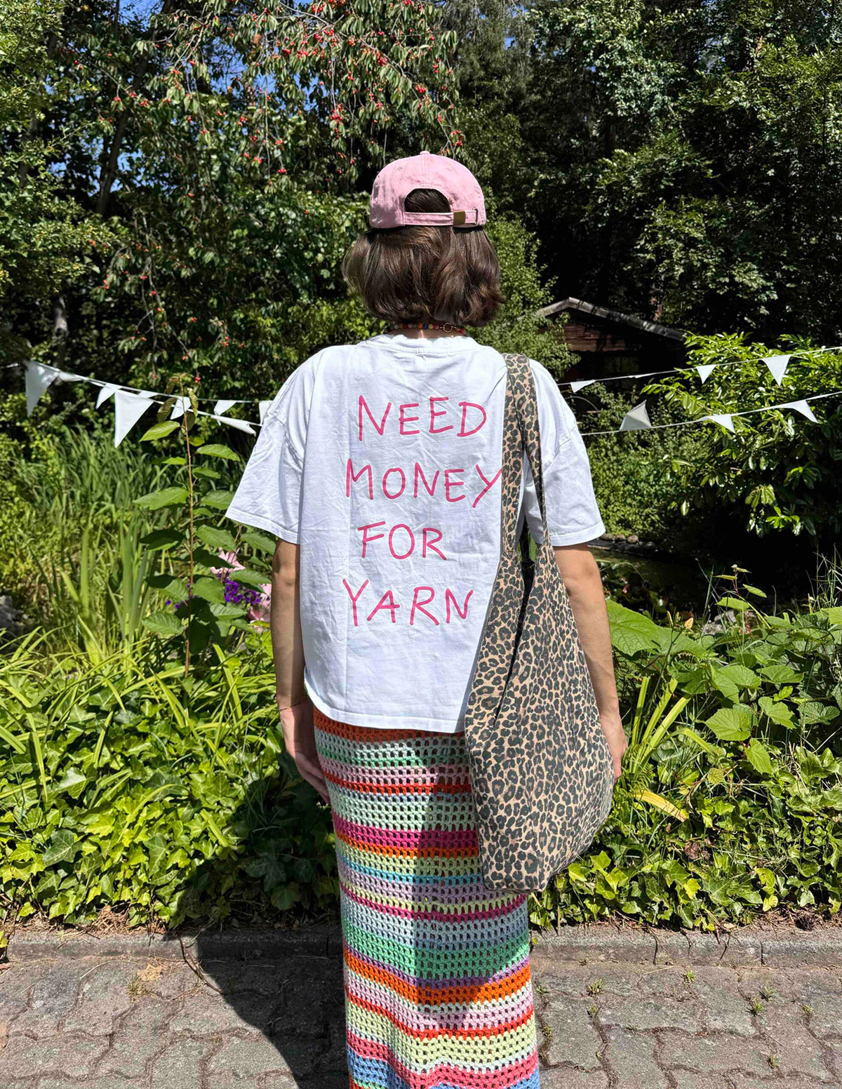 T-Shirt NEED MONEY FOR YARN