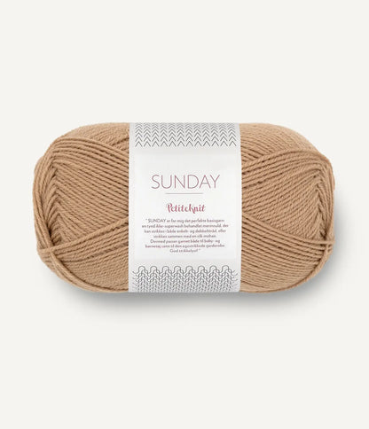 Sunday by PetiteKnit Sandnes Garn Wolle