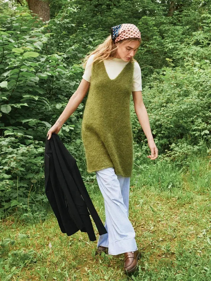 Strickset⎜Meadow Dress Sandnes Garn Strickset