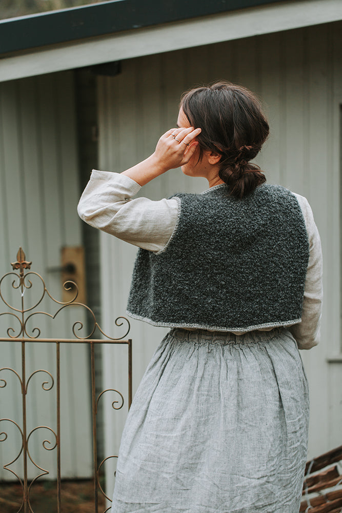 Mellow Vest von Kleinigkeitenliebe, Weste aus Kremke Alpaka Bouclé, Foto 3 von 5