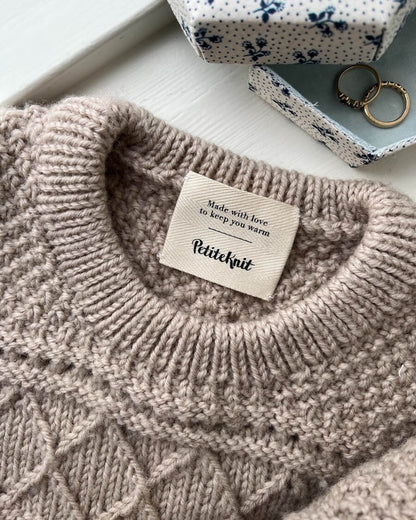 PetiteKnit Label
