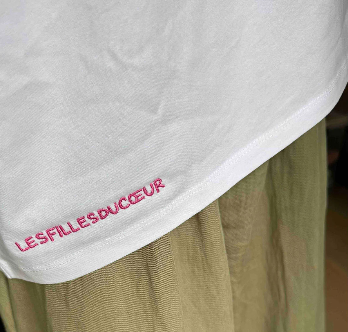 T-Shirt NEED MONEY FOR YARN